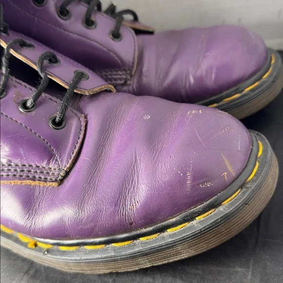 Vintage DOC MARTENS England Made Purple Lace-up Boots - Picture 3 of 16